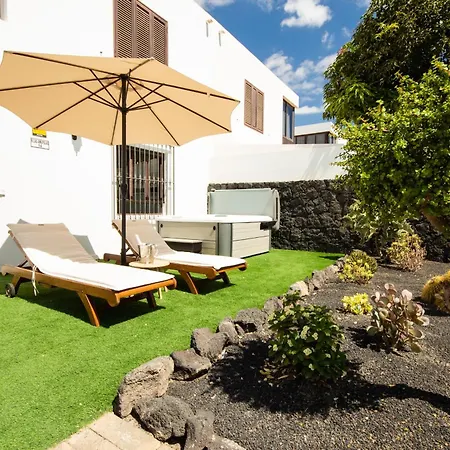 Casa Amapolas 14 - By Az * Puerto del Carmen (Lanzarote)